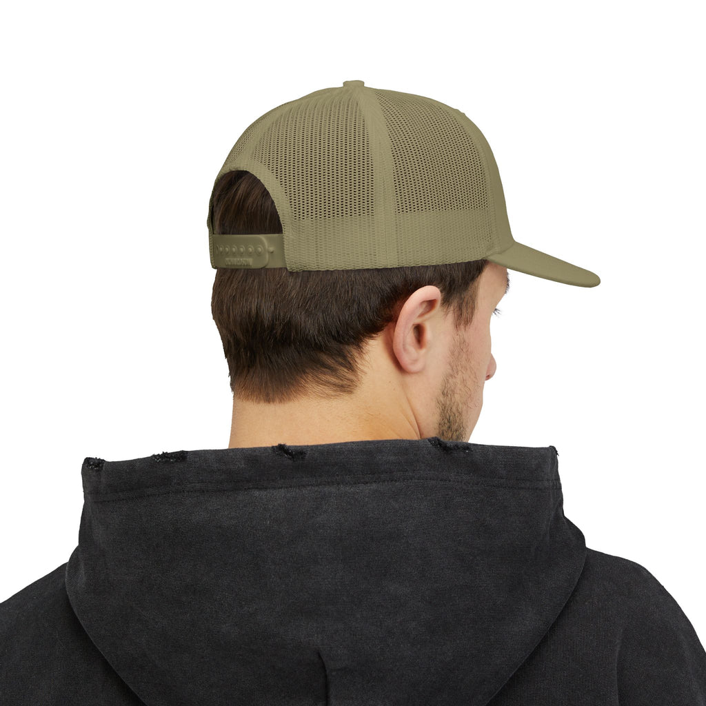 Chub Run Trucker Cap – Funny Runner Graphic Snapback Hat
